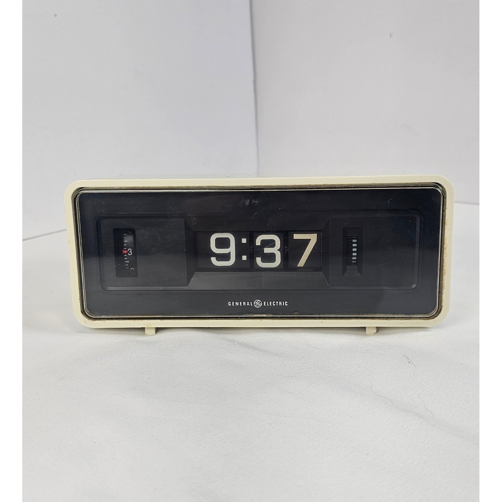 Vintage General Electric 8125 Flip Alarm Clock White GE Tested Works